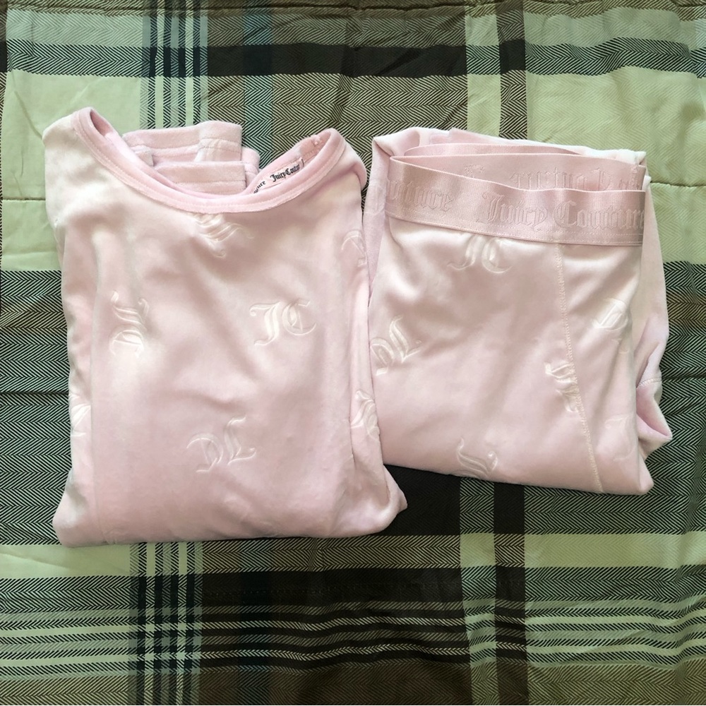 Juicy Couture Long Sleeve Pyjama Set